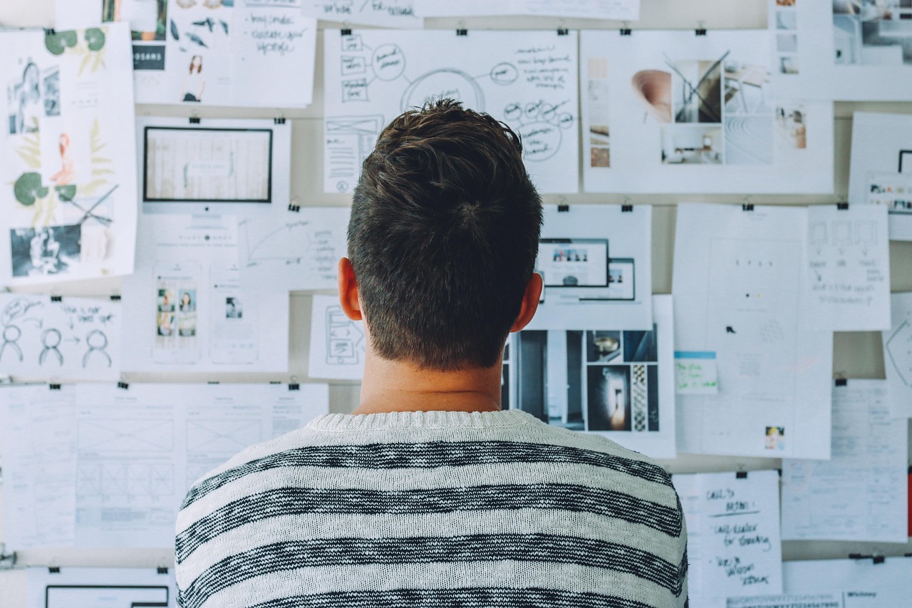Startup, whiteboard, room — Integrating White Label SEO with Digital Marketing Strategies